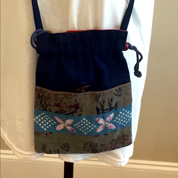 Handbags - Navy crossbody bag with floral embroidery